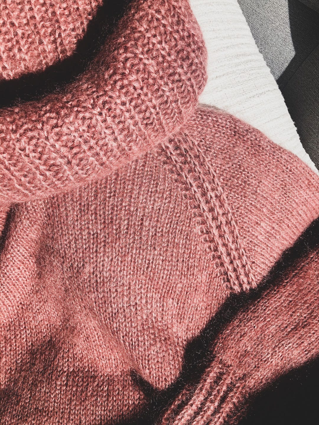 Knit on, Aube sweater